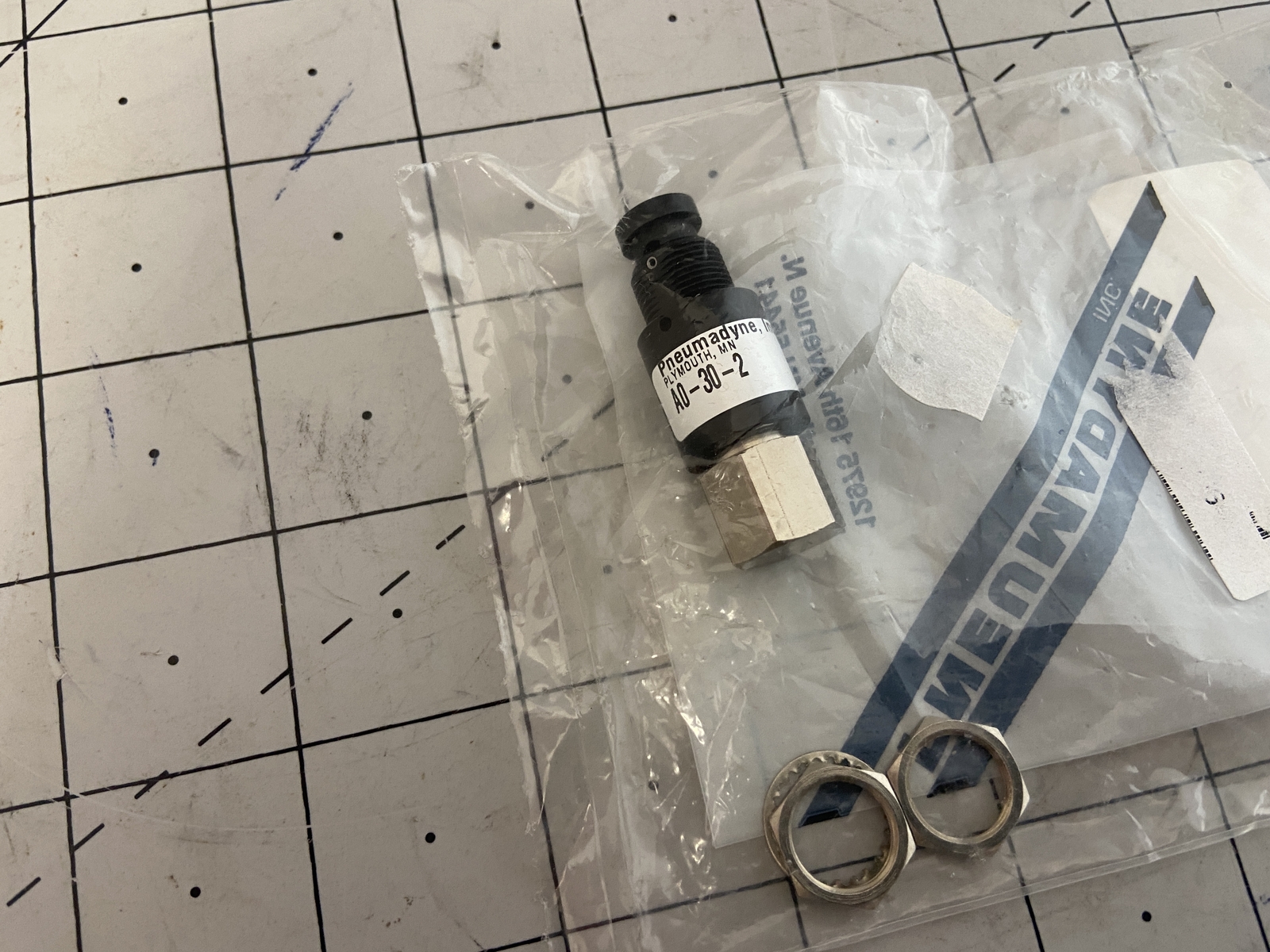 Bimba Pneumadyne Push Button Valve PN: Valve Filter