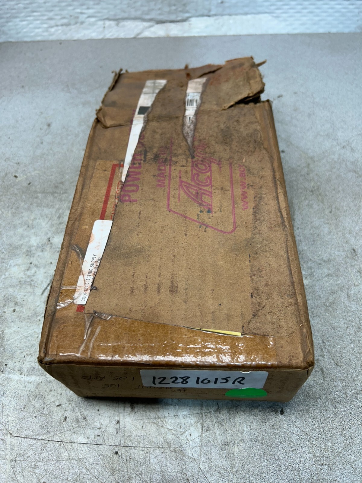 NEW IN BOX ACOPIAN POWER SUPPLY A24NT125