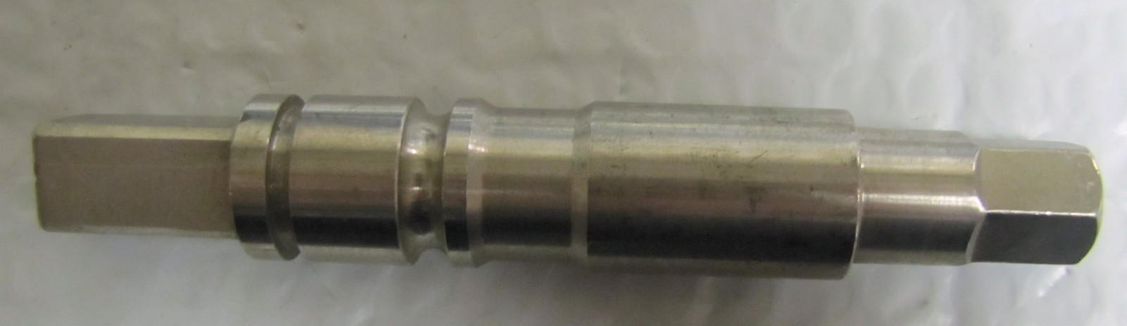 NEW WECO VALVE PART 3229389 5-53/64″