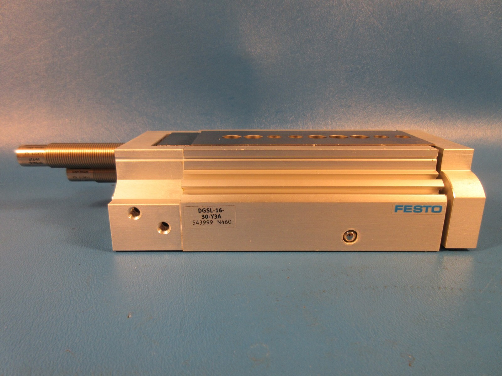 Festo DGSL-16-30-Y3A, 543999 Mini Slide, Stroke 30mm, Hydraulic Shock Absorbers
