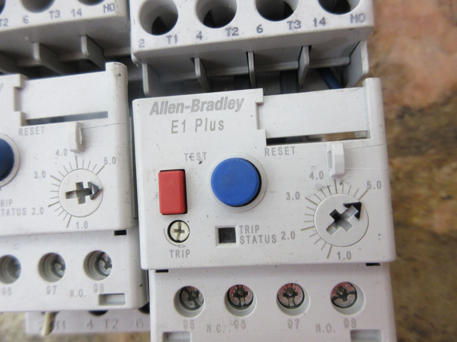 HAAS VF2 CNC MILL ALLEN BRADLEY 100-C09*10 A 193-ED1CB CONTACTOR LOT OF 2 PIECES