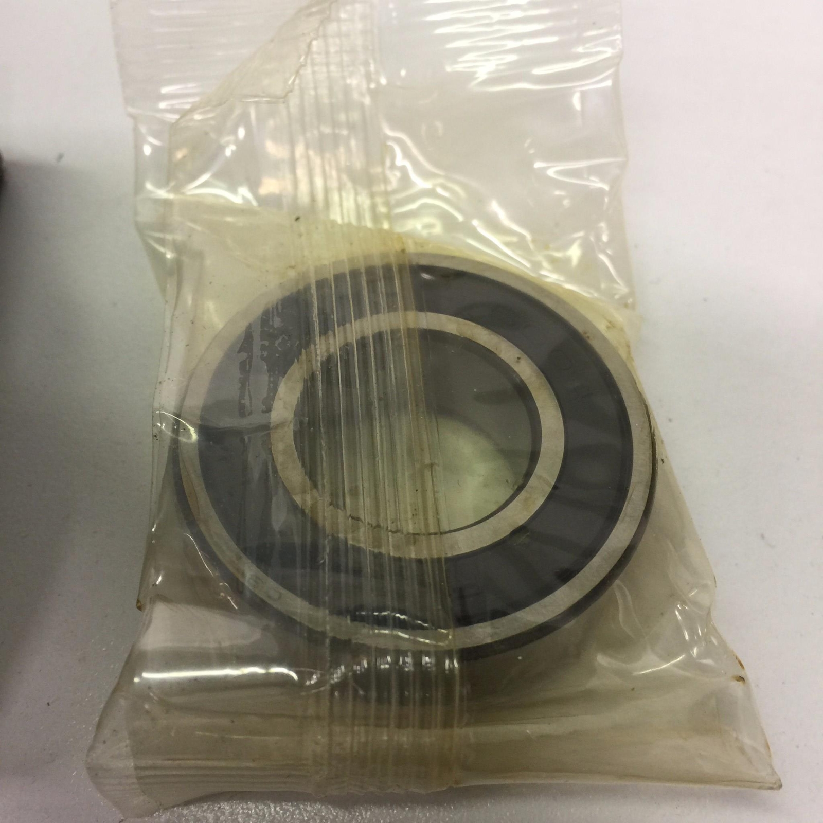 RHP 6004-2RSJC3 RADIAL/DEEP GROOVE BALL BEARING DOUBLE SEALED (LOT OF 2)