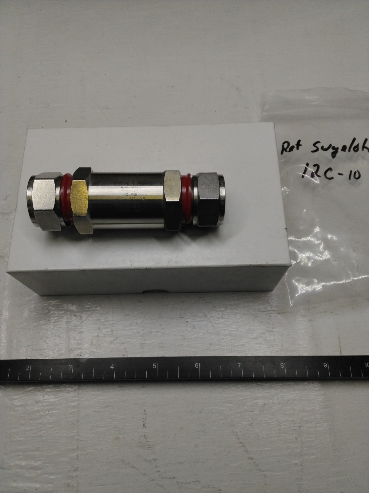 Superlok Check Valve 3000 PSI @ 70°F 3/4″ Tube OD Nos Swagelok Ref Ss-12c-10