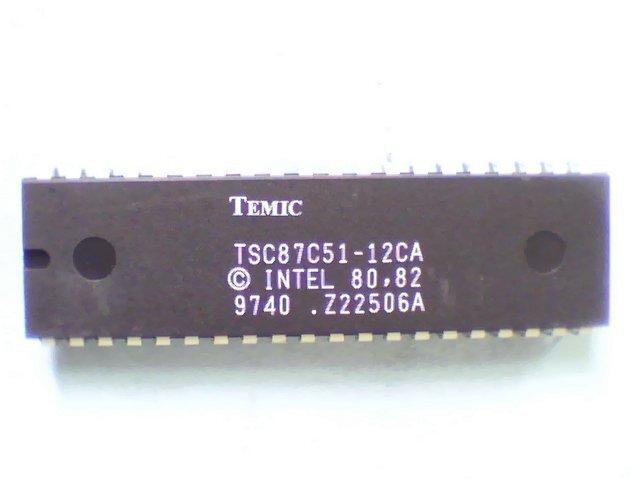 Temic SDS Gmbh Marketing n Pr TSC87C51-12CA Qty of 6 per Lot OTP Microcontrolle
