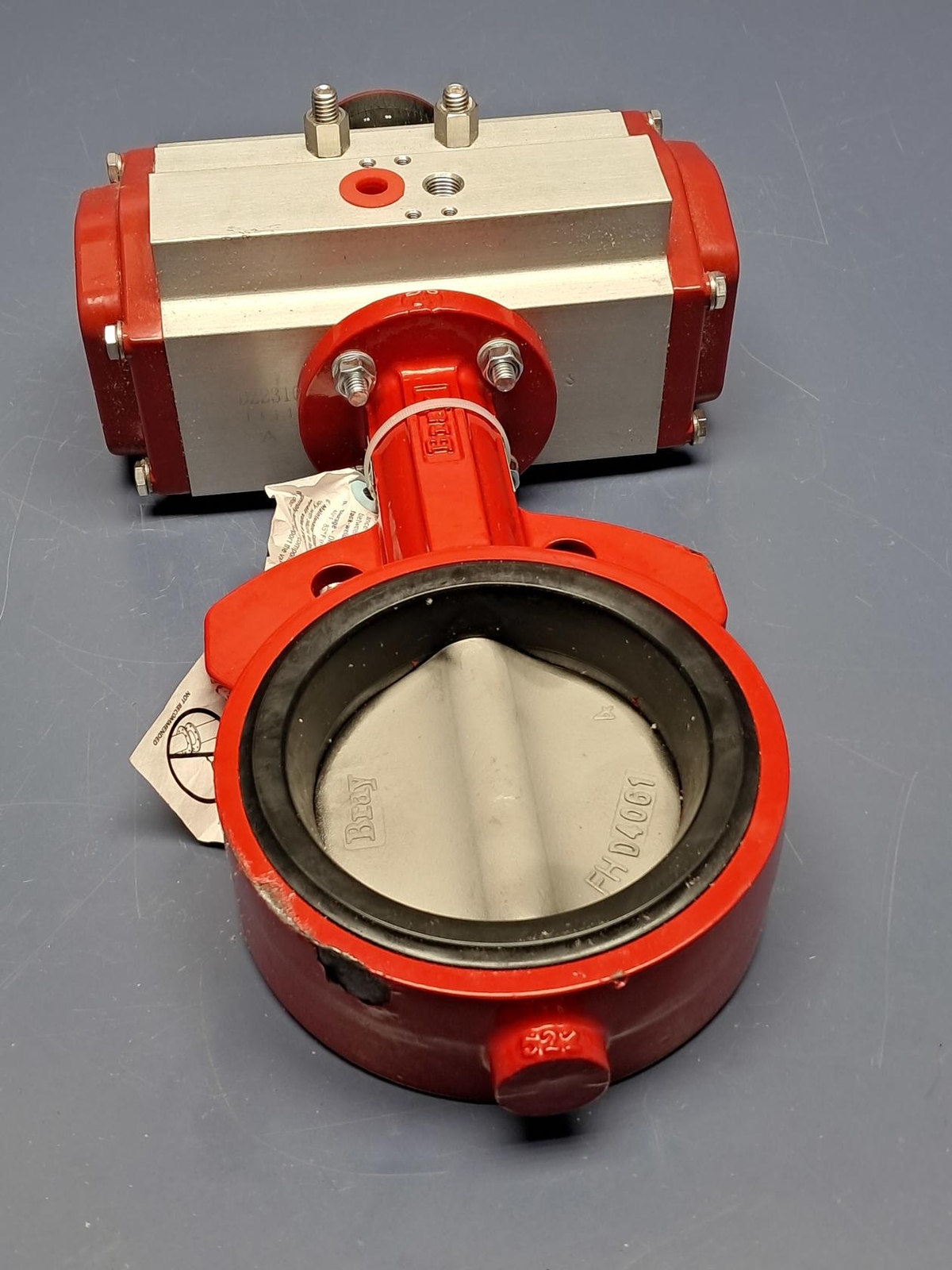 Bray 930936-11305532 Pneumatic Actuator w/310400-11010392 4″ Butterfly Valve