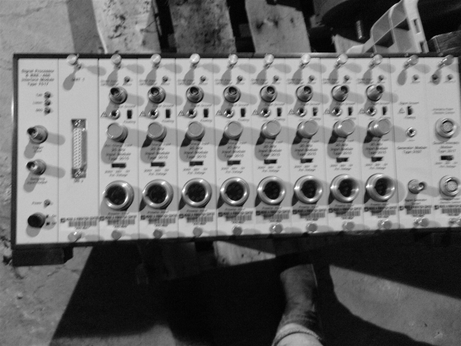GM Noise & Vibration Center Multi Channel Data Acquisition Unity Type 7517 2816