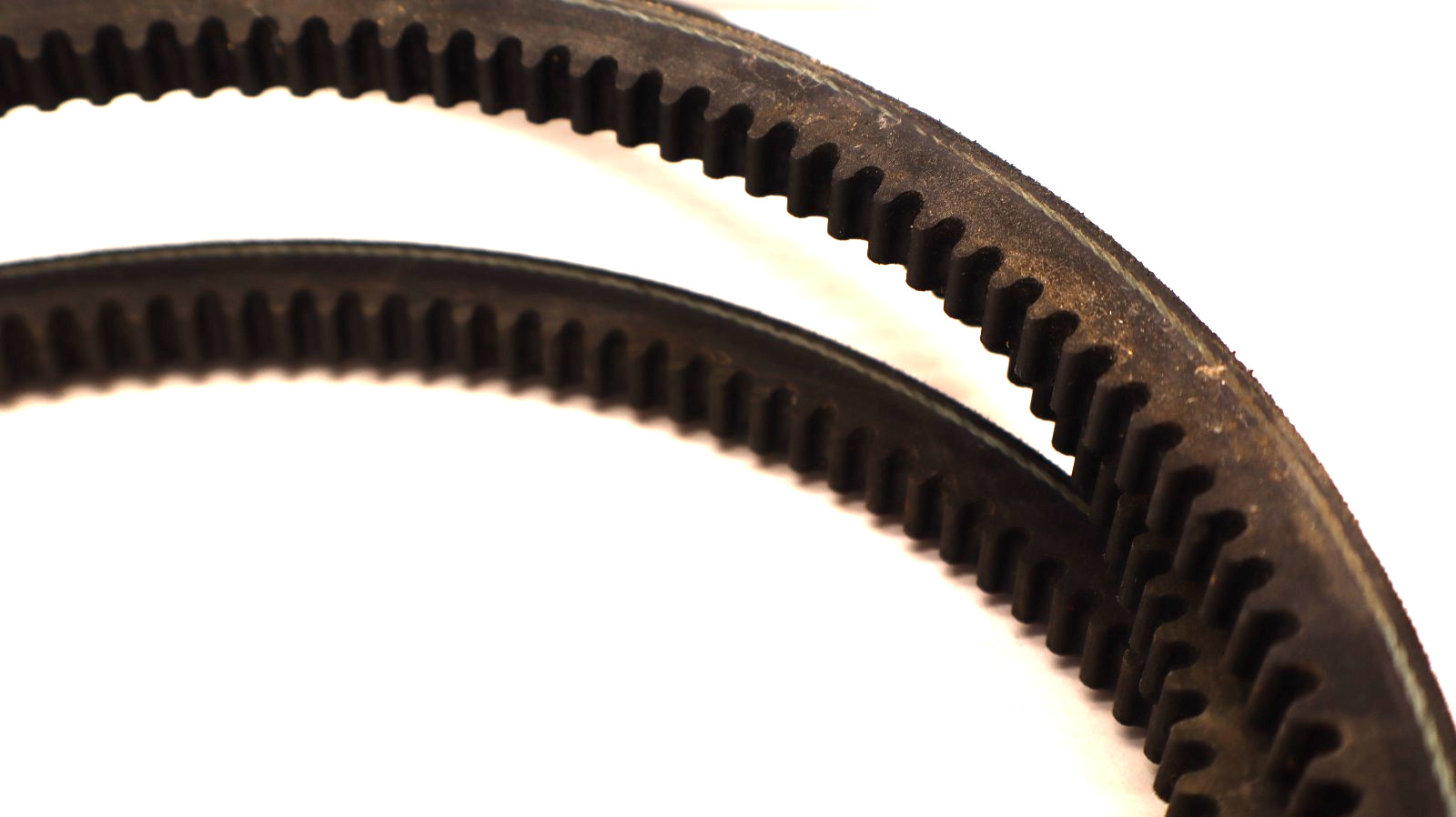 (NEW) GATES BX93 , BX-93 Cogged Tri-Power V-Belt USA