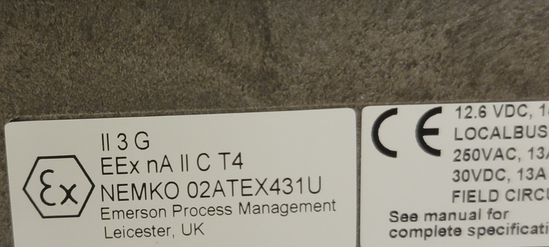 New Open Box Emerson KJ4003X1-BA1 8-W VerticalPLUS I/O Carrier Left