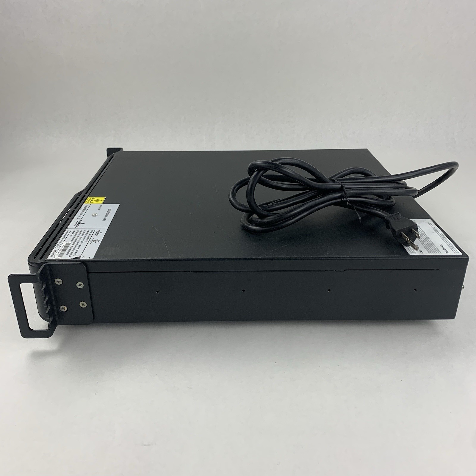 Liebert Emerson GXT3-1500RT120 UPS System Tested No Batteries No Caddy