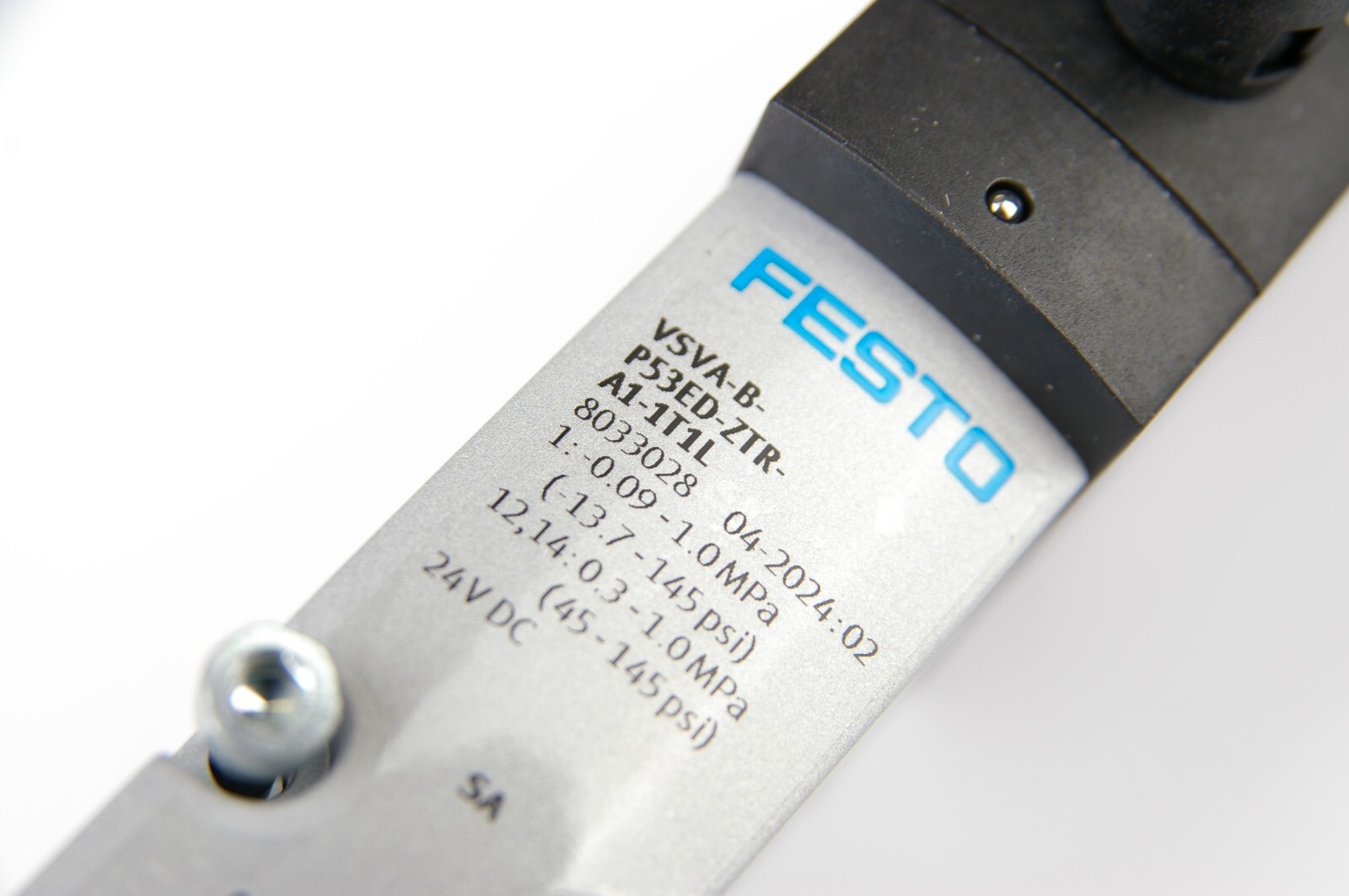 Festo VSVA-B-P53ED-ZTR-A1-1T1L 8033028 Solenoid Valve
