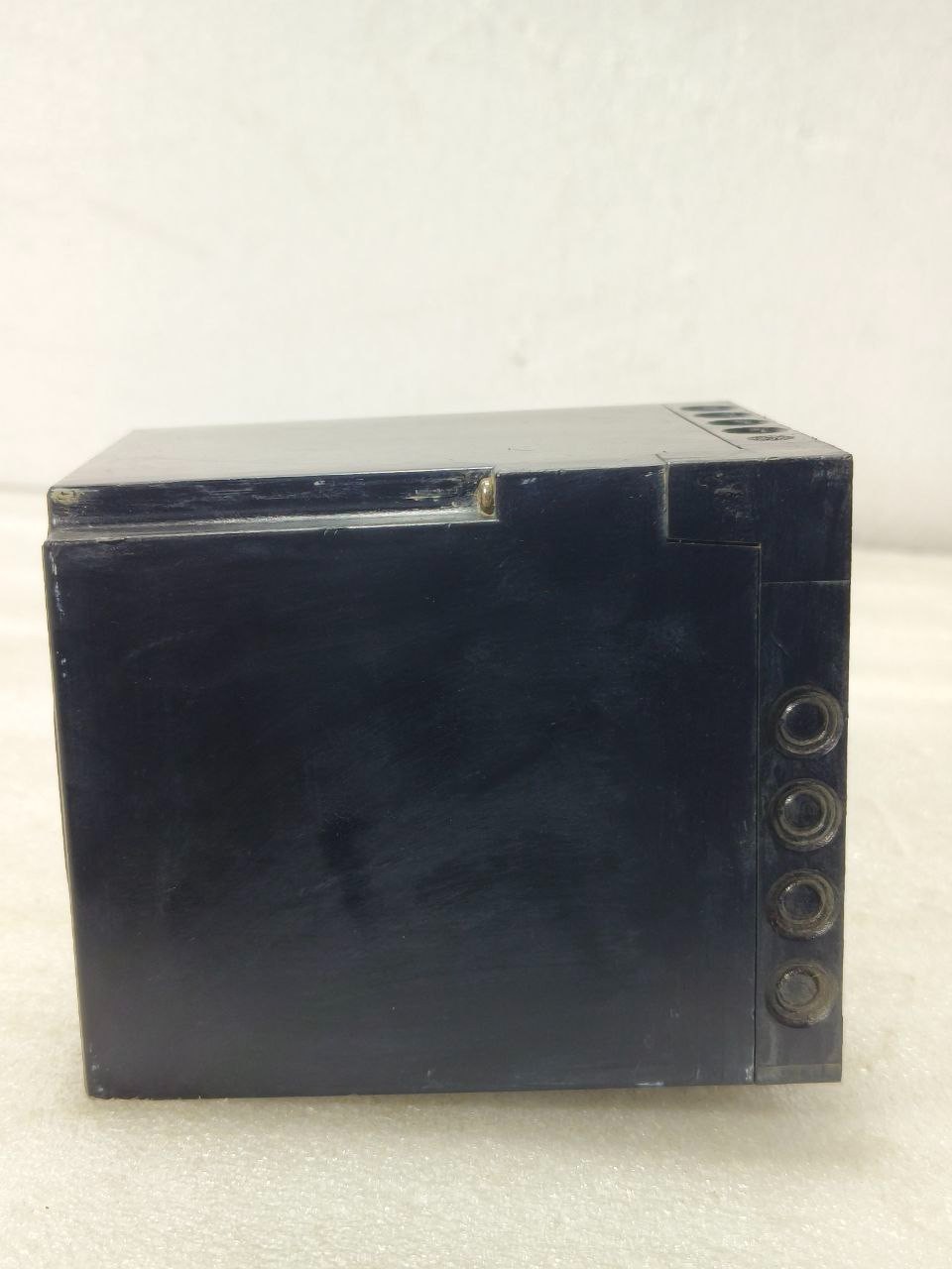 SIEMENS LFL1.322 SERIE 02 GAS BURNER CONTROL BOX 220-240V 50/60HZ FREE SHIPPING