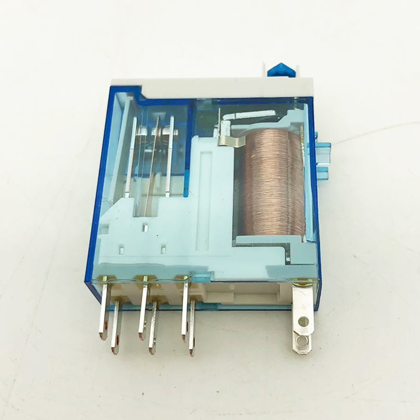 700-HK32Z24-3-4 24V DC GP Slim Line Relay New Original 700HK32Z2434