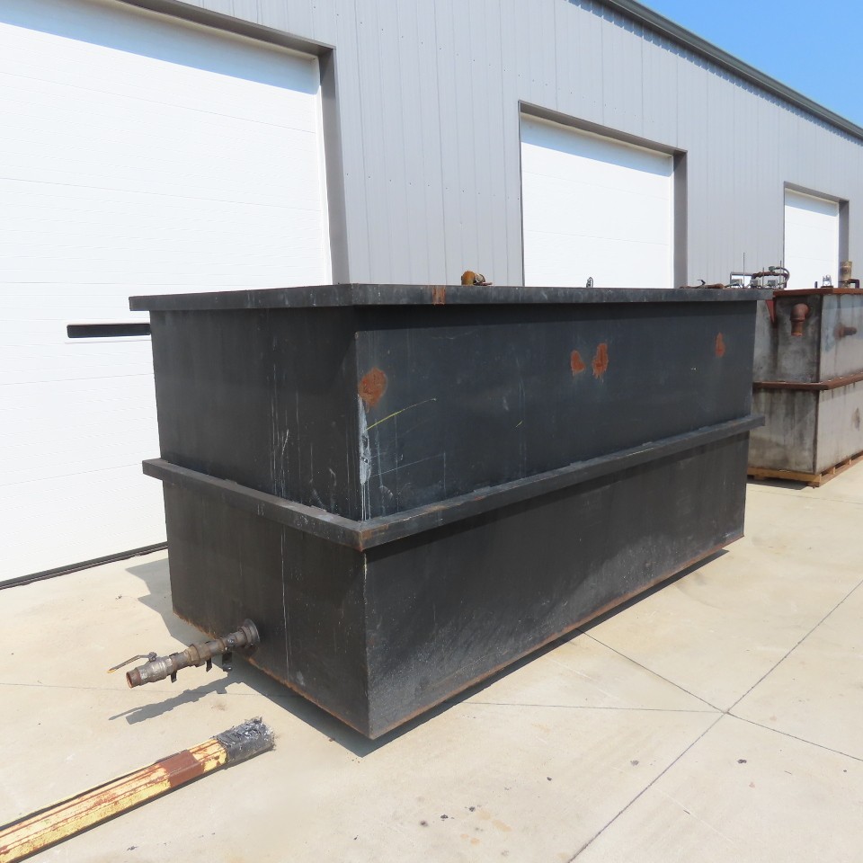 1800 Gallon Open Top Steel Waste Oil Recovery Storage Tank 120″ x 60″ x 60″ Tank