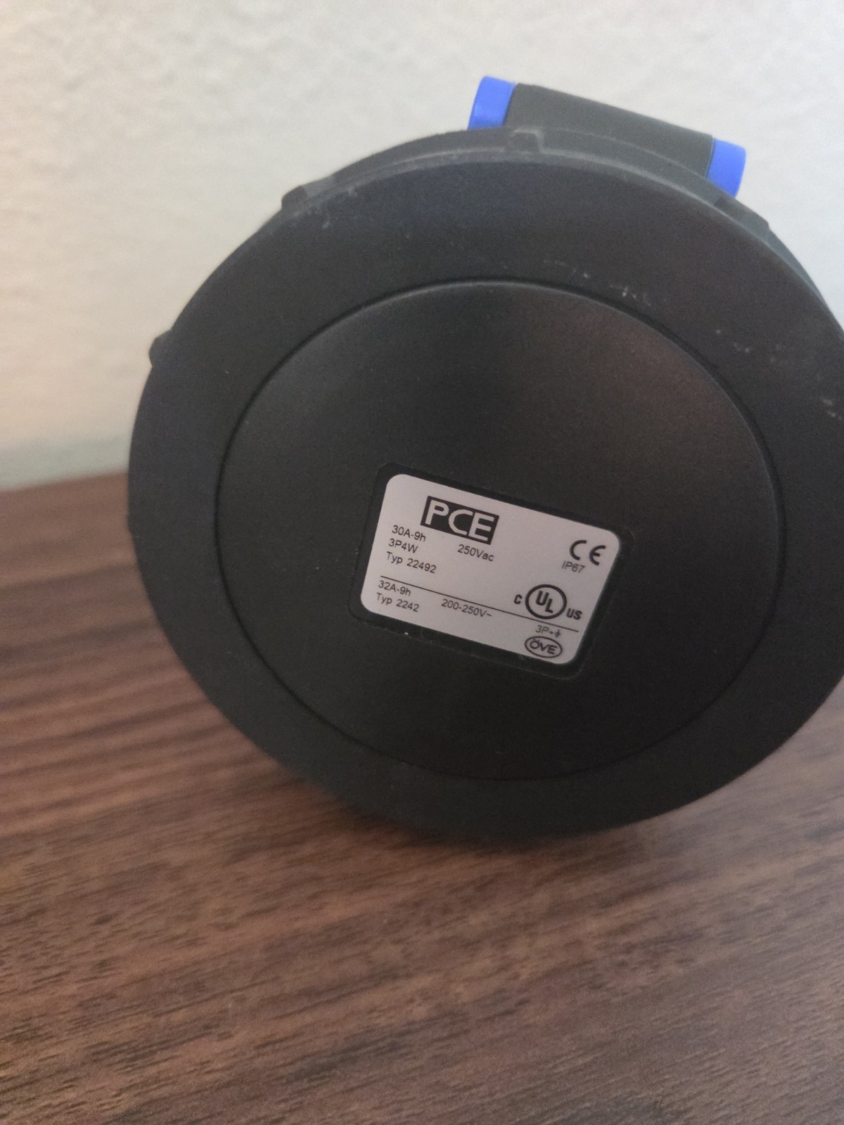 PCE 3P4W Connector Type 22492