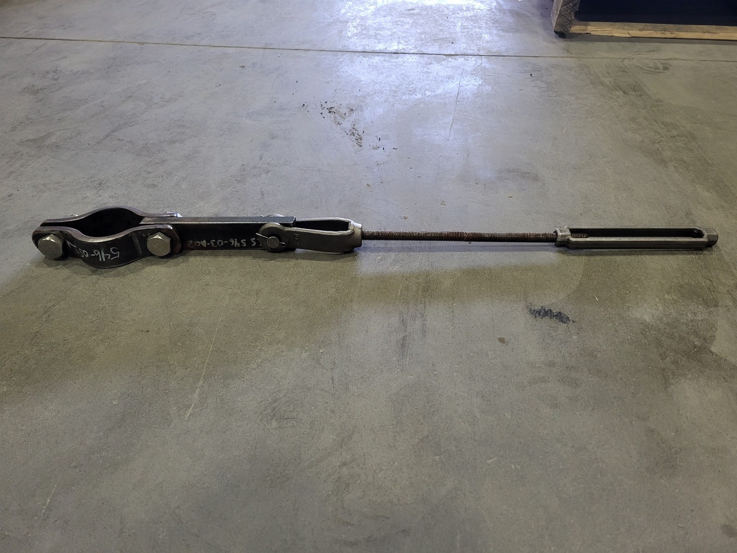 2″ Pipe Clamp Turnbuckle & Threaded Rod 52″ Long – Pipefittings
