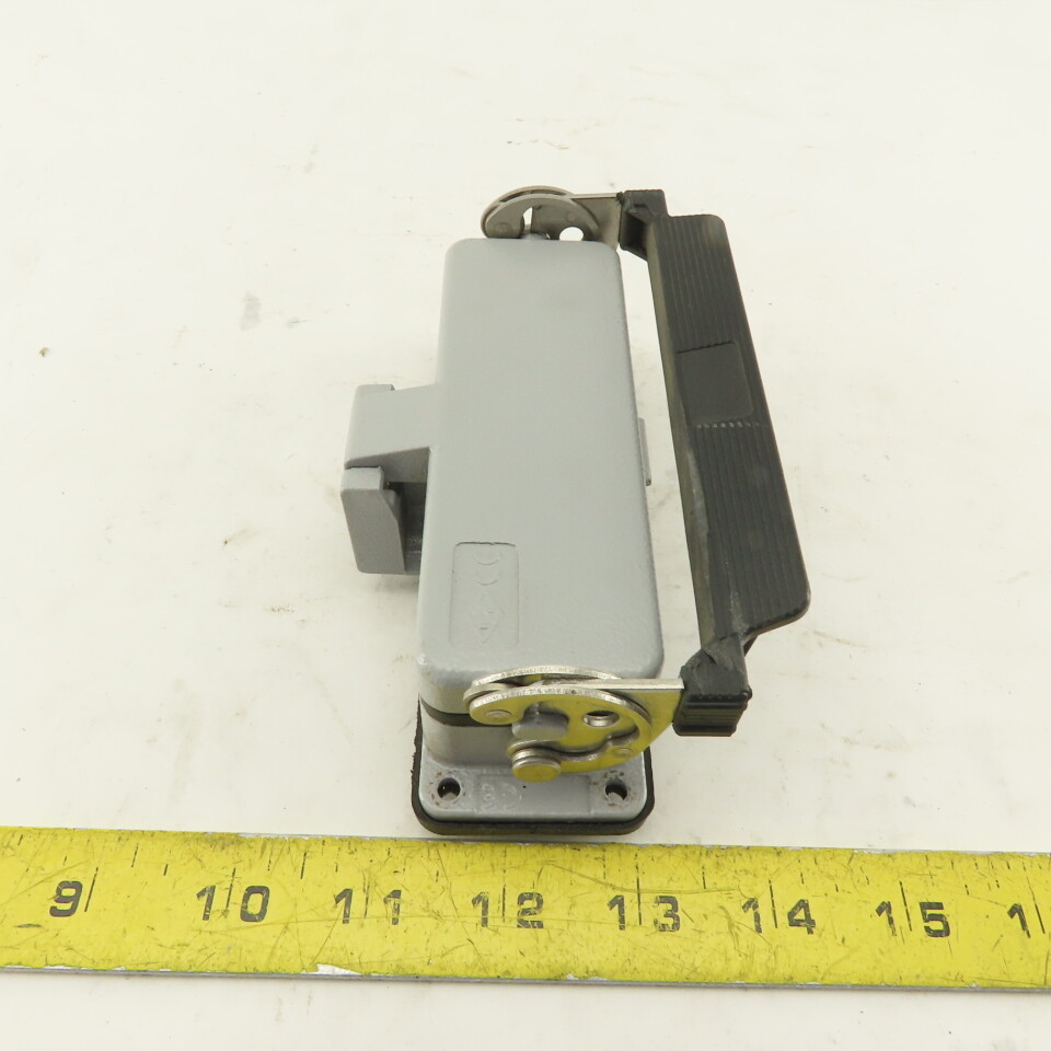 ILME CHI-24LS C-Type Bulkhead Mount Hosing Single Lever Lid W/115V Outlet Lot/15