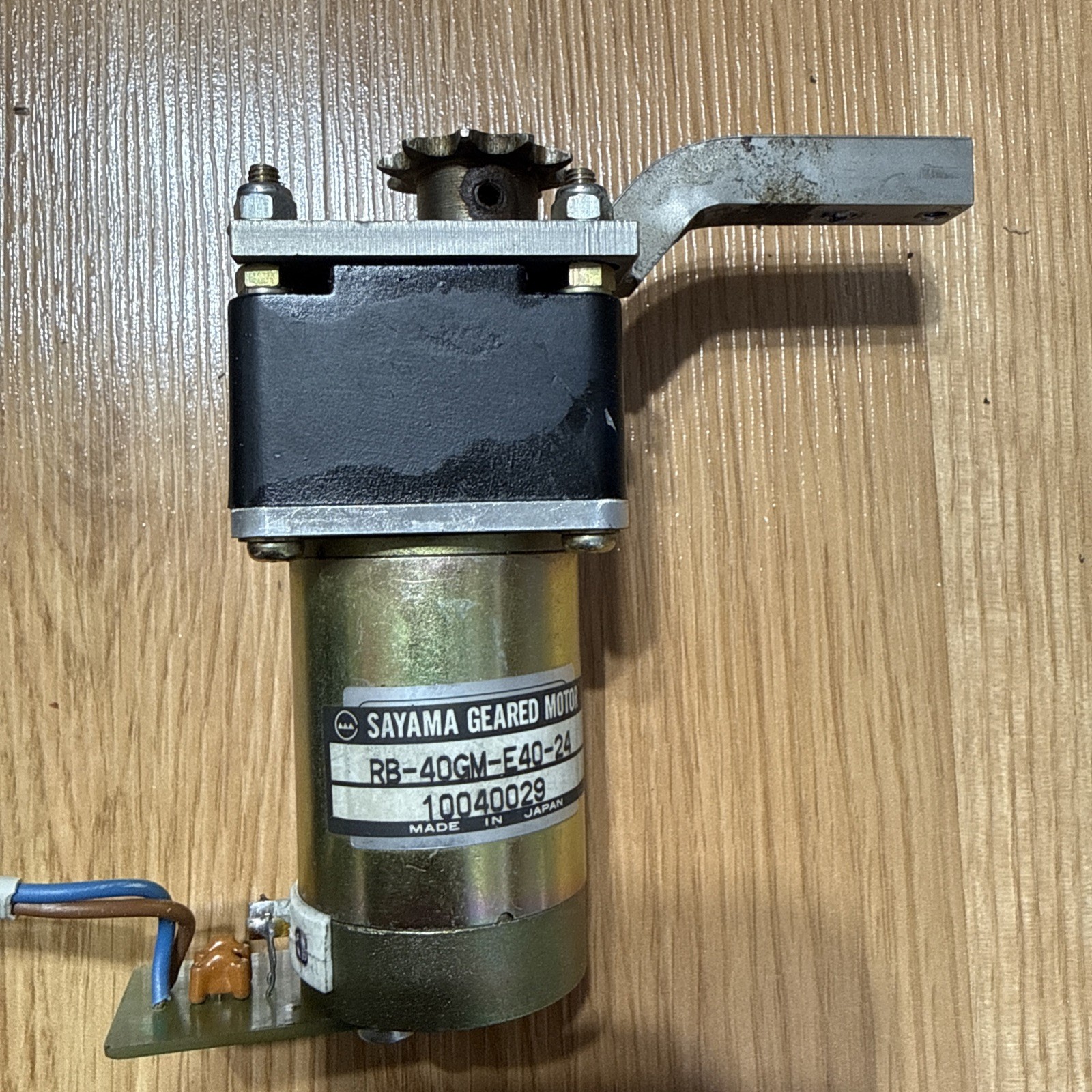 SAYAMA GEARED MOTOR RB-40GM-E40-12