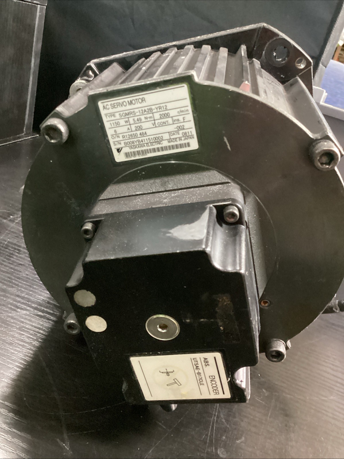 Yaskawa SGMRS-12A2B-YR12 AC Servo Motor 1150W 5.49 N•m 2000 r/min Used #2