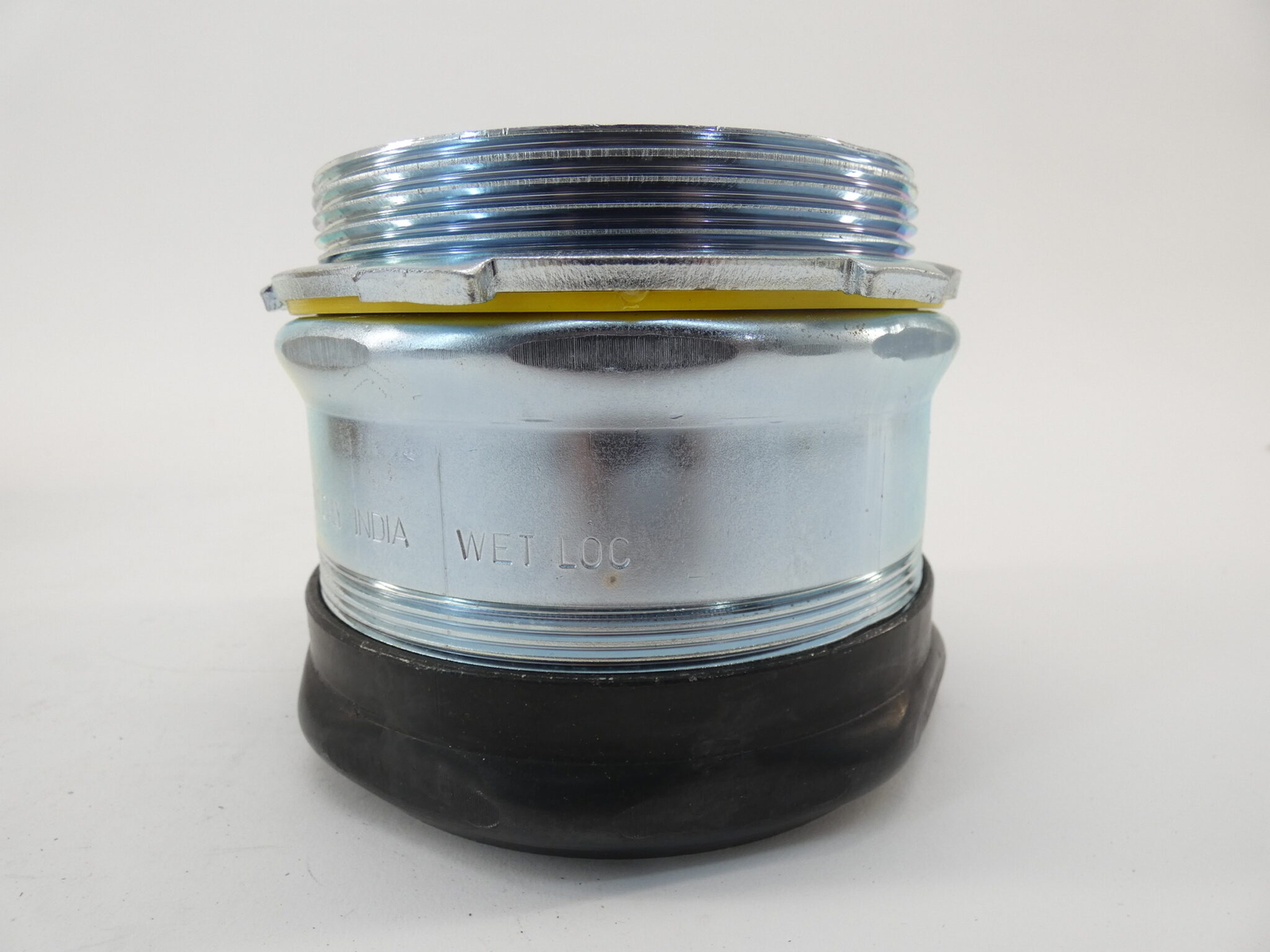 Eaton Crouse-Hinds 659RT EMT 4″ Compression Raintight Connector – NEW Surplus!