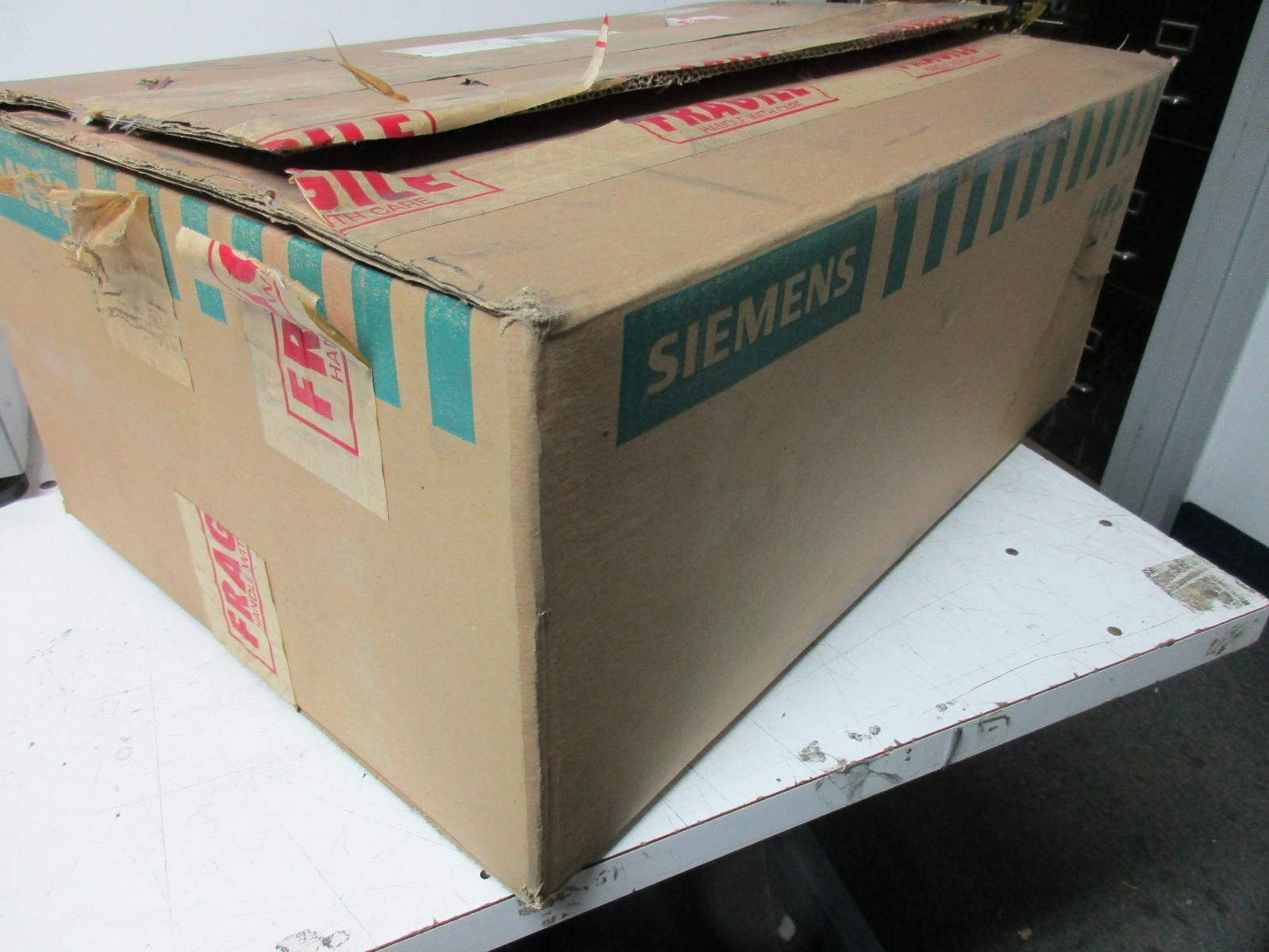 SIEMENS SIMODRIVE 6SN1124-1AA00-0AA1 VERSION B LT MODULE