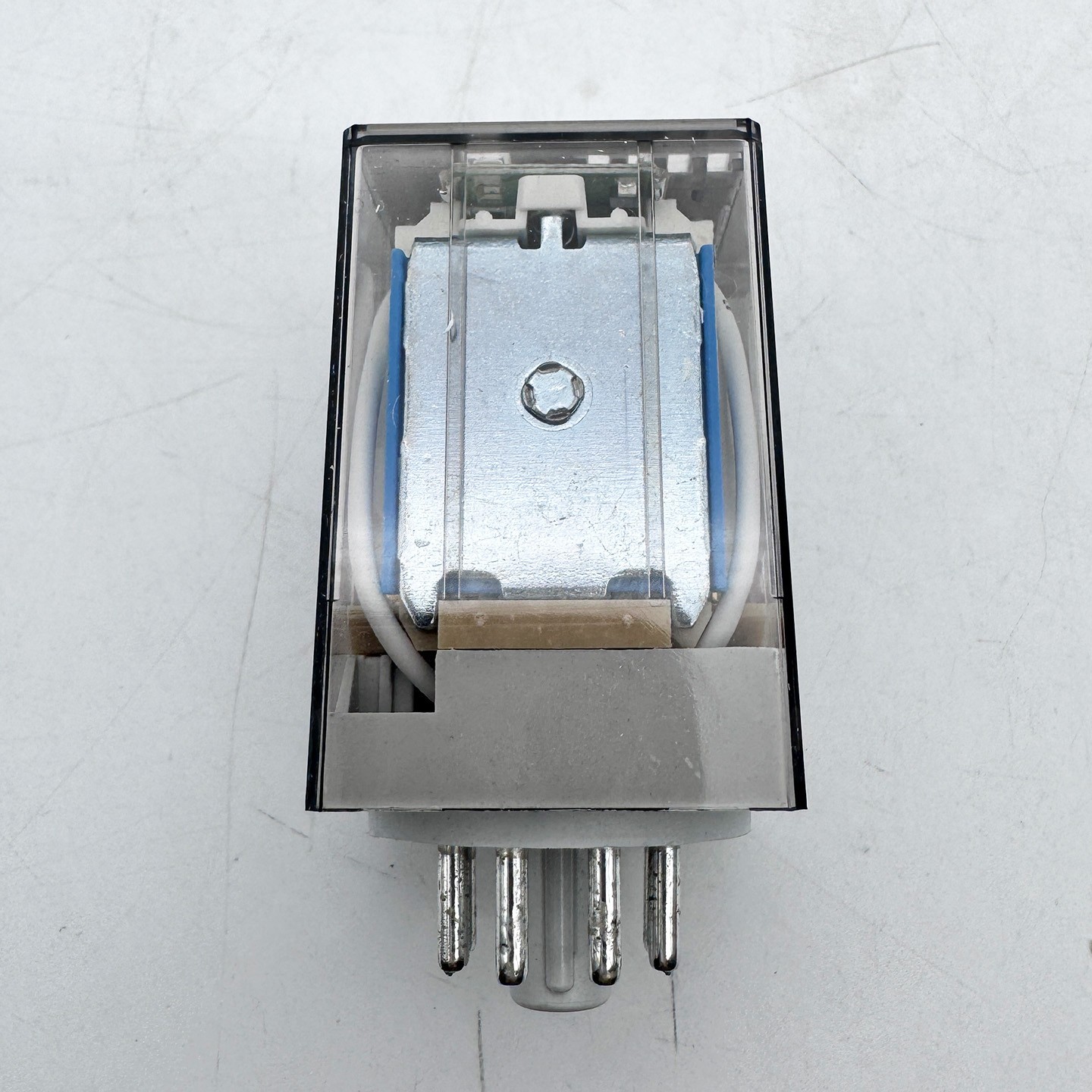 700-HA32Z24-3-4 GP Tube Base Relay New Original 700HA32Z2434