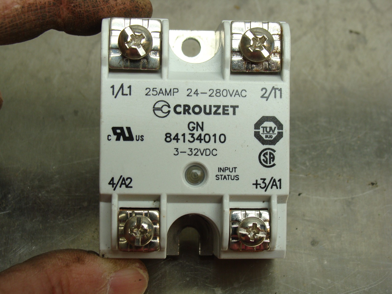 LOT OF 2 CROUZET SOLID STATE RELAYS GN 84134010 25A 24-280VAC 3-32VDC