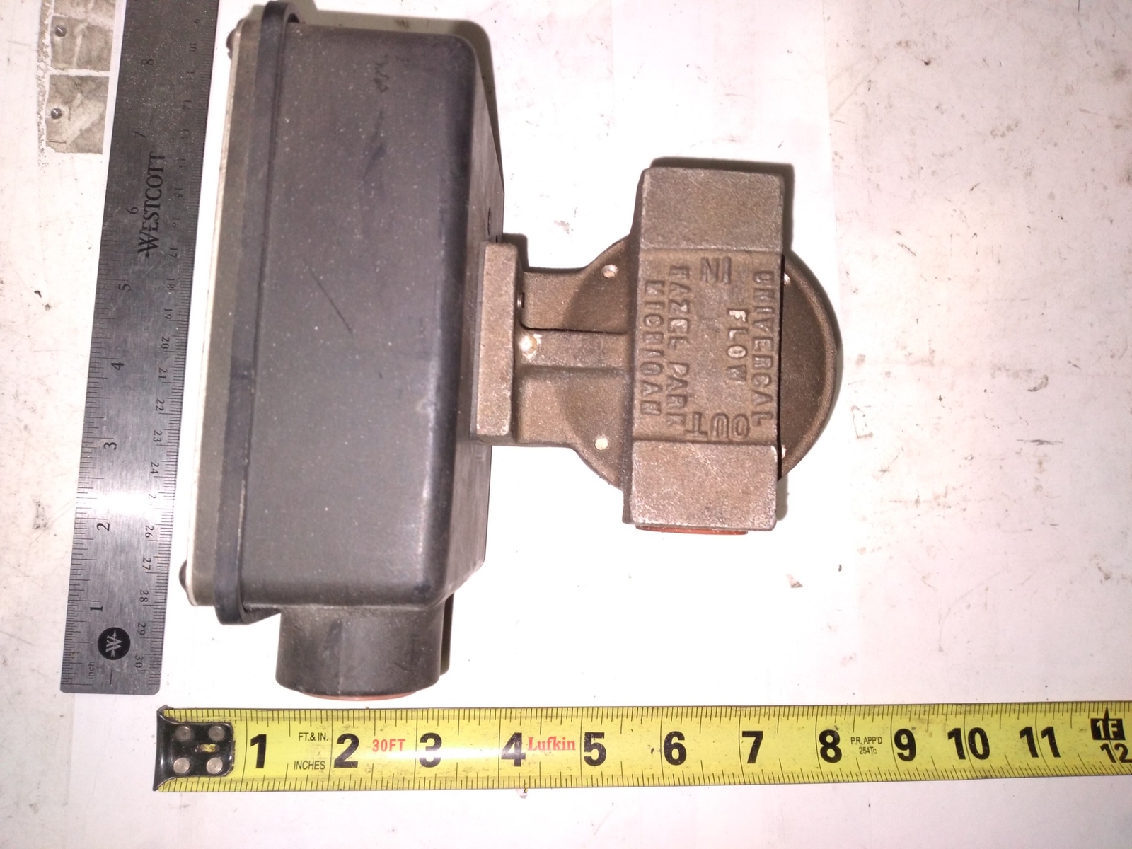 UFM SN-ASB9GM-6-1700V.896-A1NR-5D