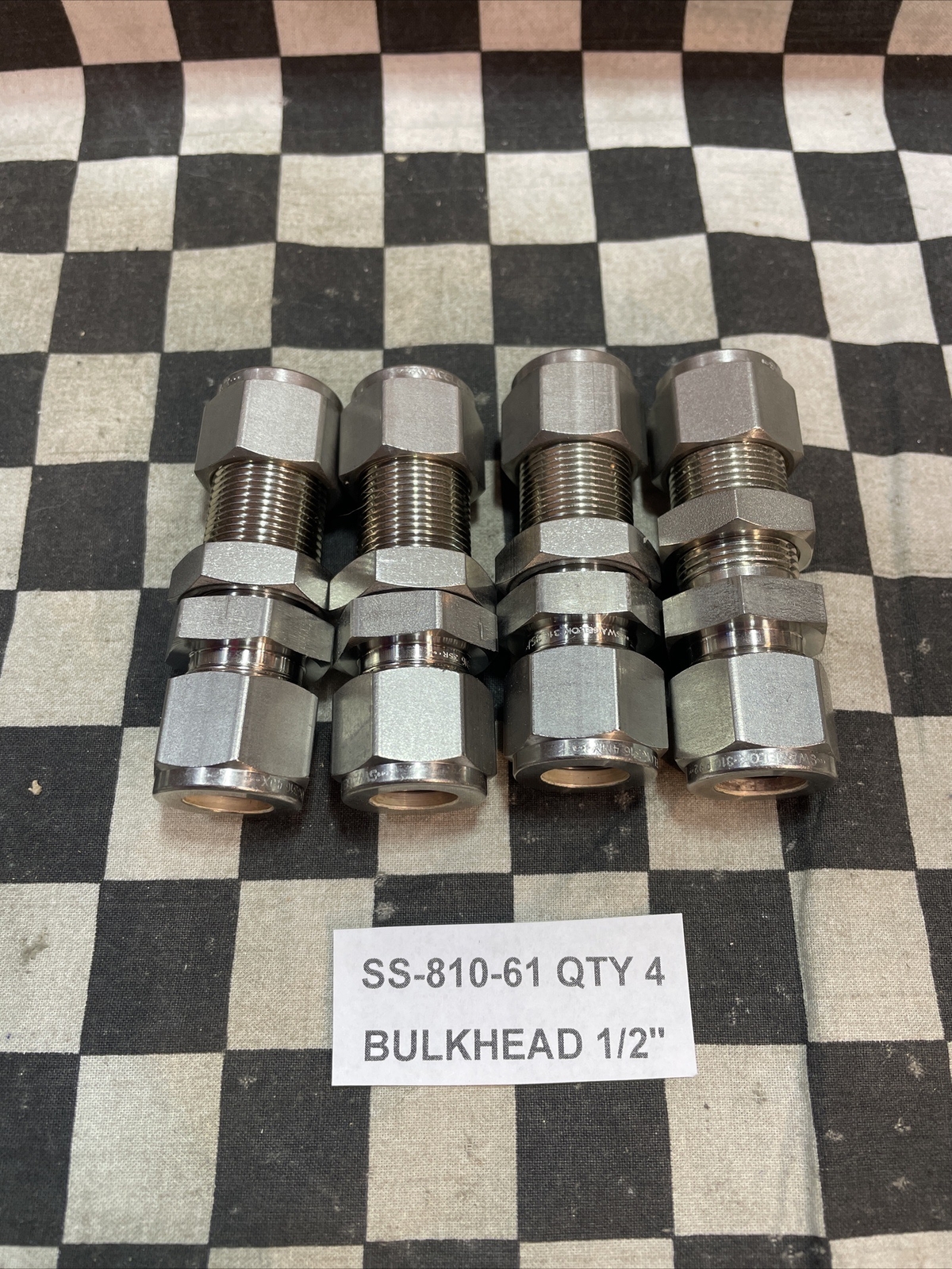 SWAGELOK SS-810-61 BULKHEAD 1/2″ & BULKHEAD 3/8″ SS-600-61, LOT OF 7#1637F9