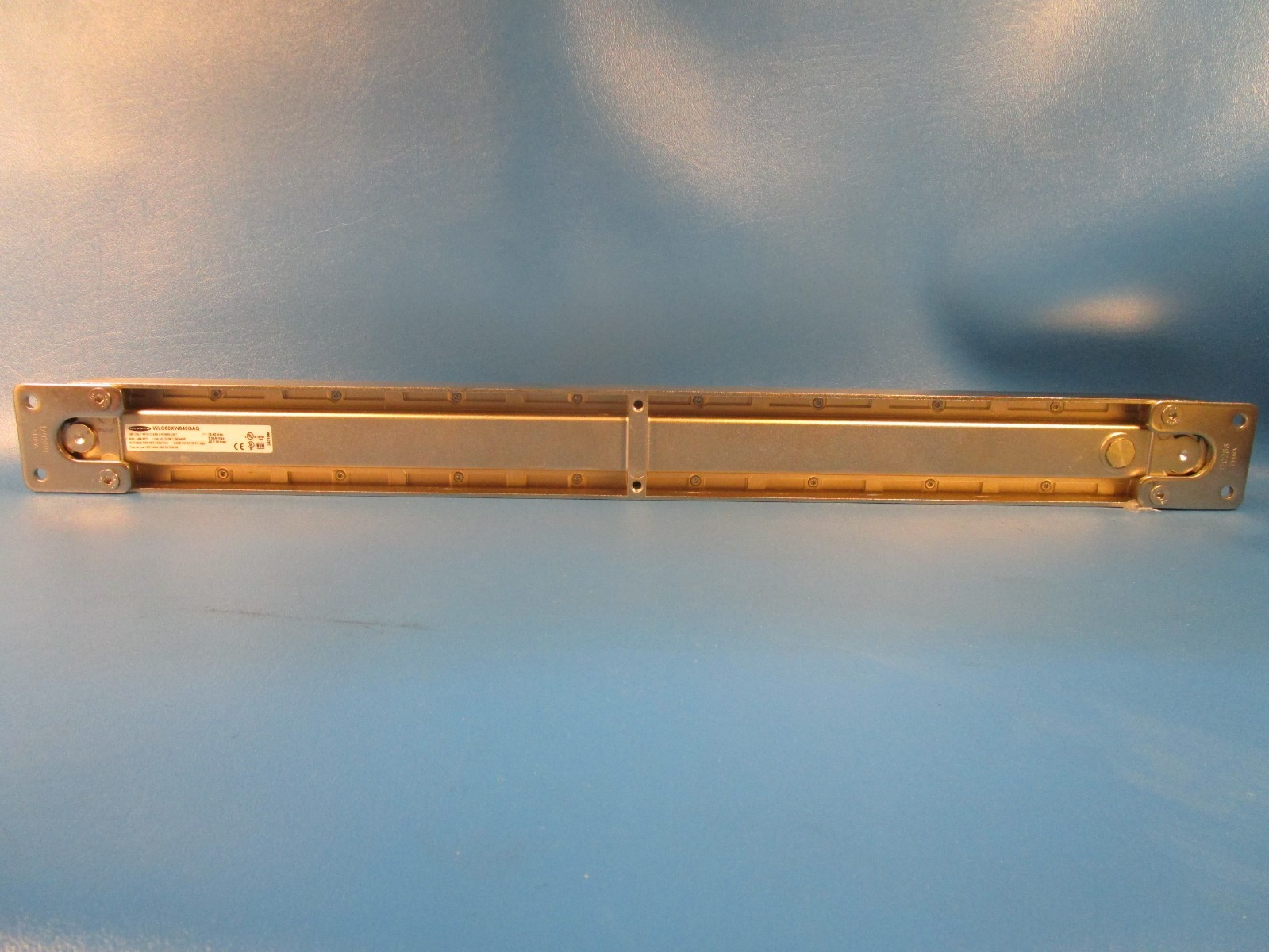 BANNER WLC60XW640GAQ, WLC60 Heavy-Duty Work Light, Led Strip, Light White