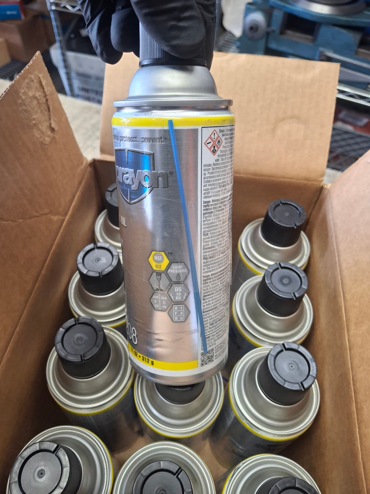 12 QTY. Sprayon LU208 Cutting Oil Fluid 11 oz Aerosol, Petroleum BaseSC0202000