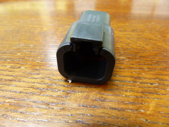 Deutsch DTP04-4P-E004 Qty of 10 per Lot n 4 Position Rectangular Housing Connec