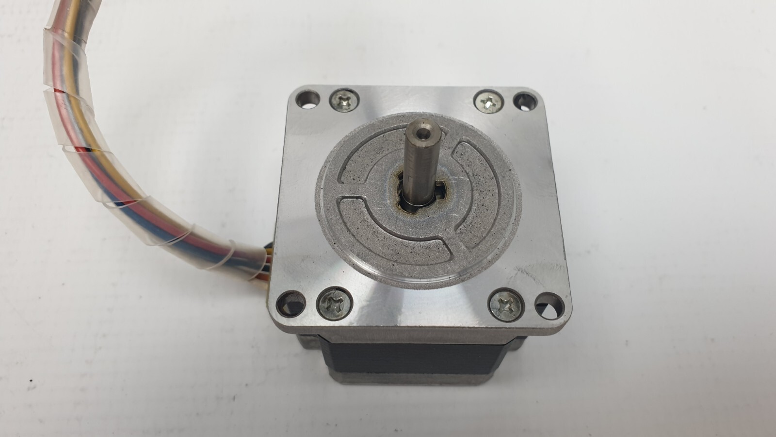 Sanyo Denki StepSyn Stepping Motor 103H7121-0740, DC 3A, 1.8°/Step, Used
