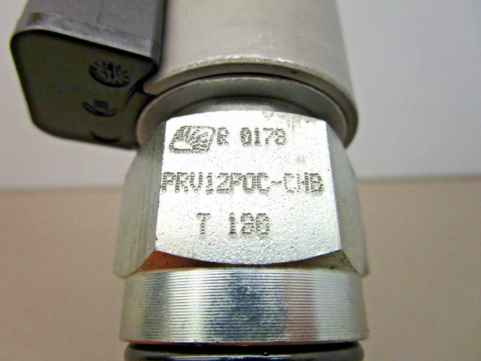 Sauer Comatrol PRV12POC-CHB-T-180 Hydraulic Valve Cartridge with Solenoid