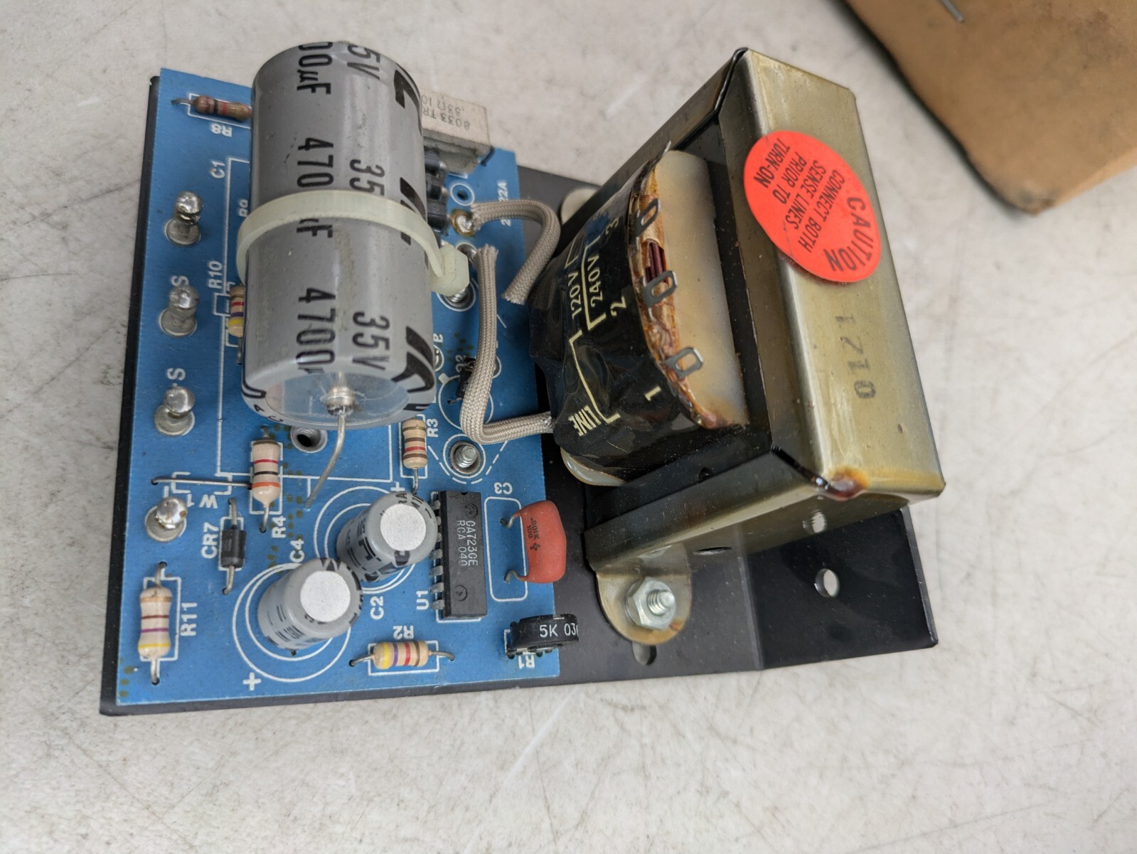 Elpac Power Systems 15V / 1.2A Power Supply, OLV 15-15 N/OVP