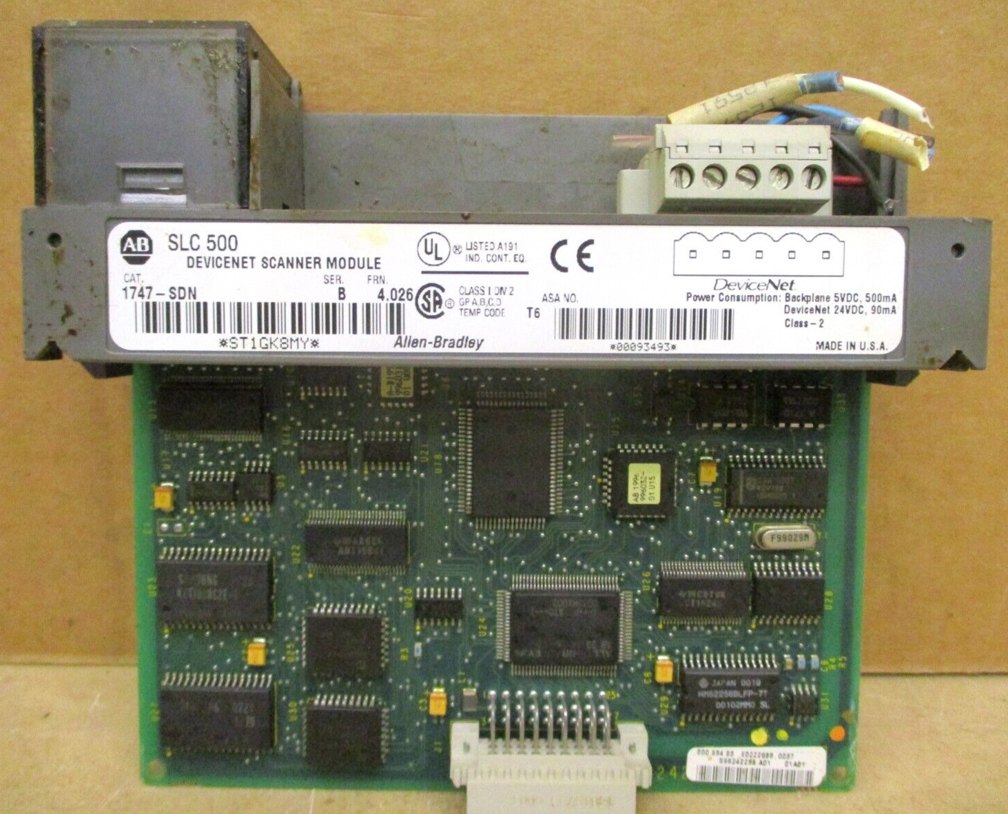 Allen-Bradley SLC 500 1746-P3 SLC 5/04 CPU 1747-L541 1747-DCM 1747-SDN 48681GN