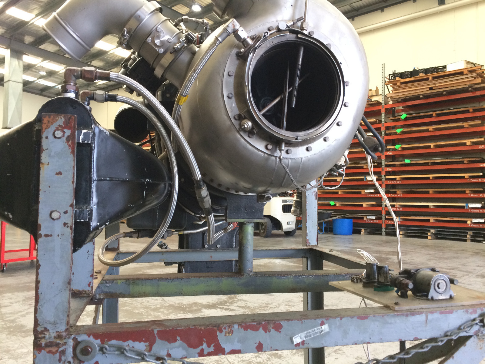 Garrett Airesearch GTCP85-102 gas turbine engine AC+DC GENERATORS 39 HOURS TSO