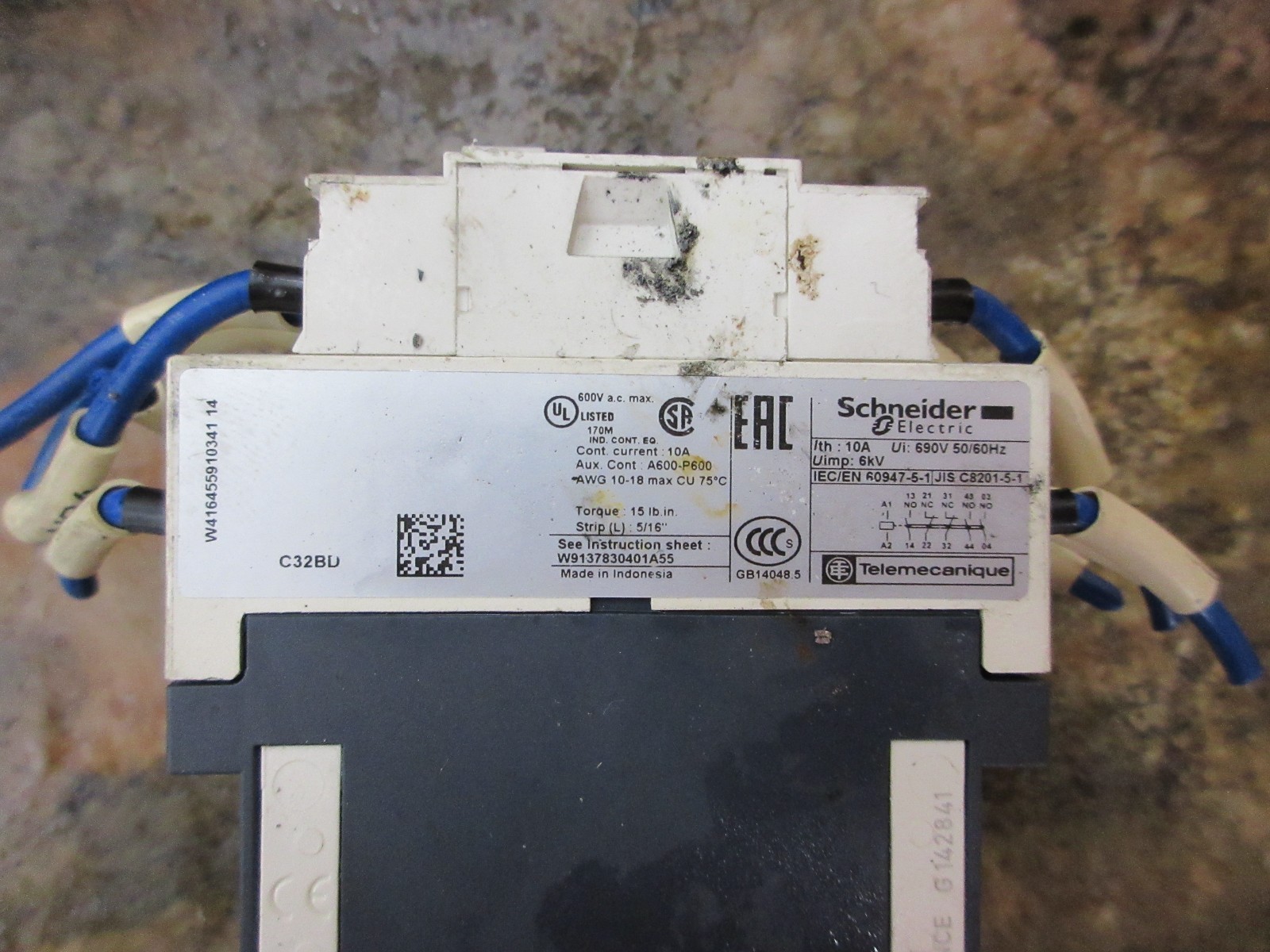 MORI SEIKI CL-153 CNC CAD 32 BD SCHNEIDER ELECTRIC CONTACTOR C32BD LAD4TBDL LOT