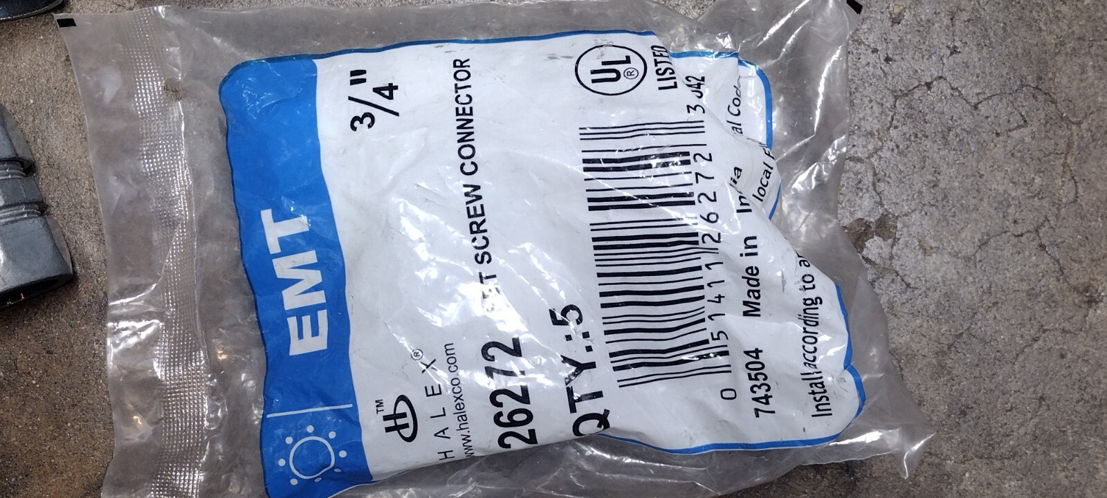 Leviton OD38N B120A Plug 10-50 50A 125/250V 1″ couplings bundle EMT electrical