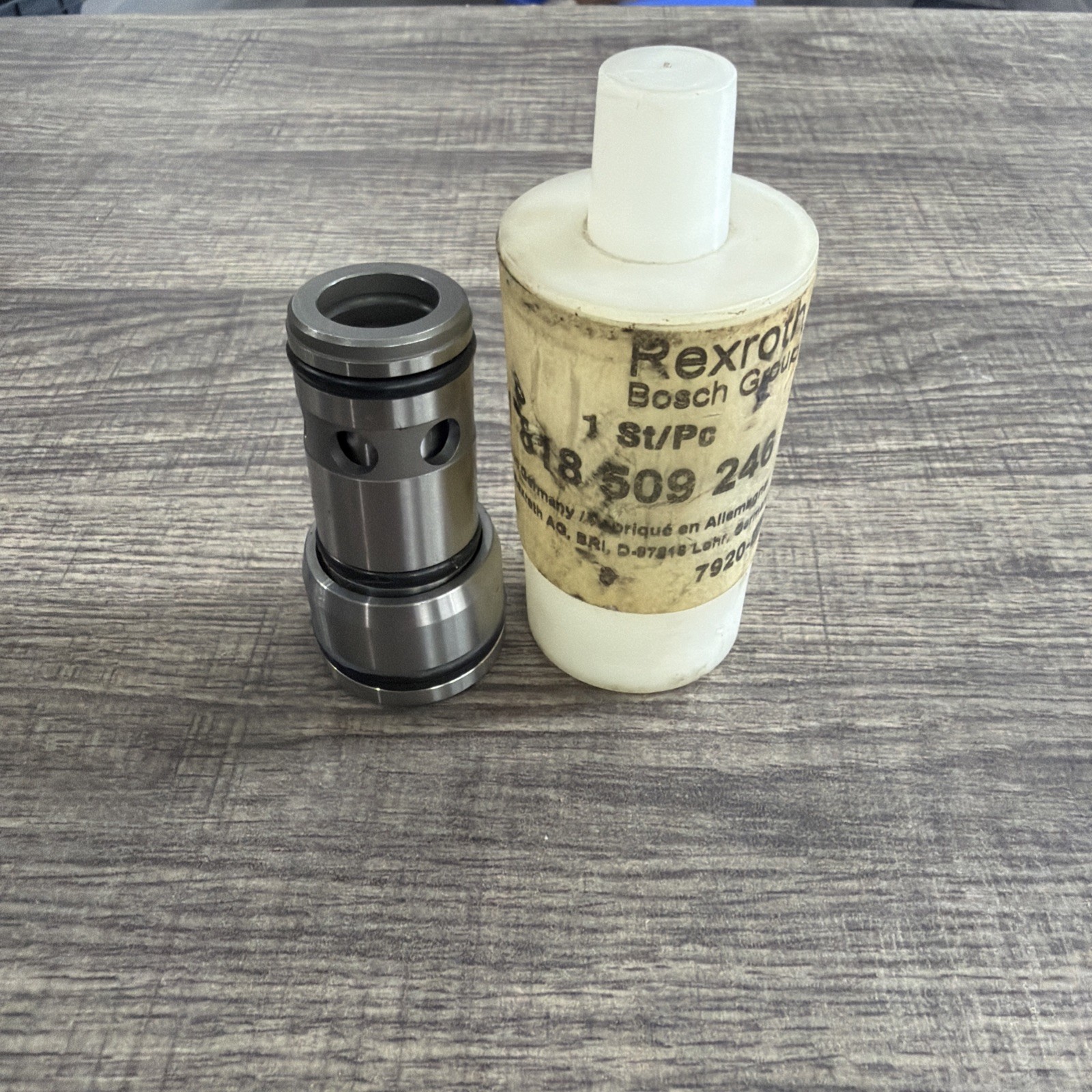 LR16DB40E1X/ 1818509246 Bosch Rexroth Logic Cartridge Valve 1 818 509 246