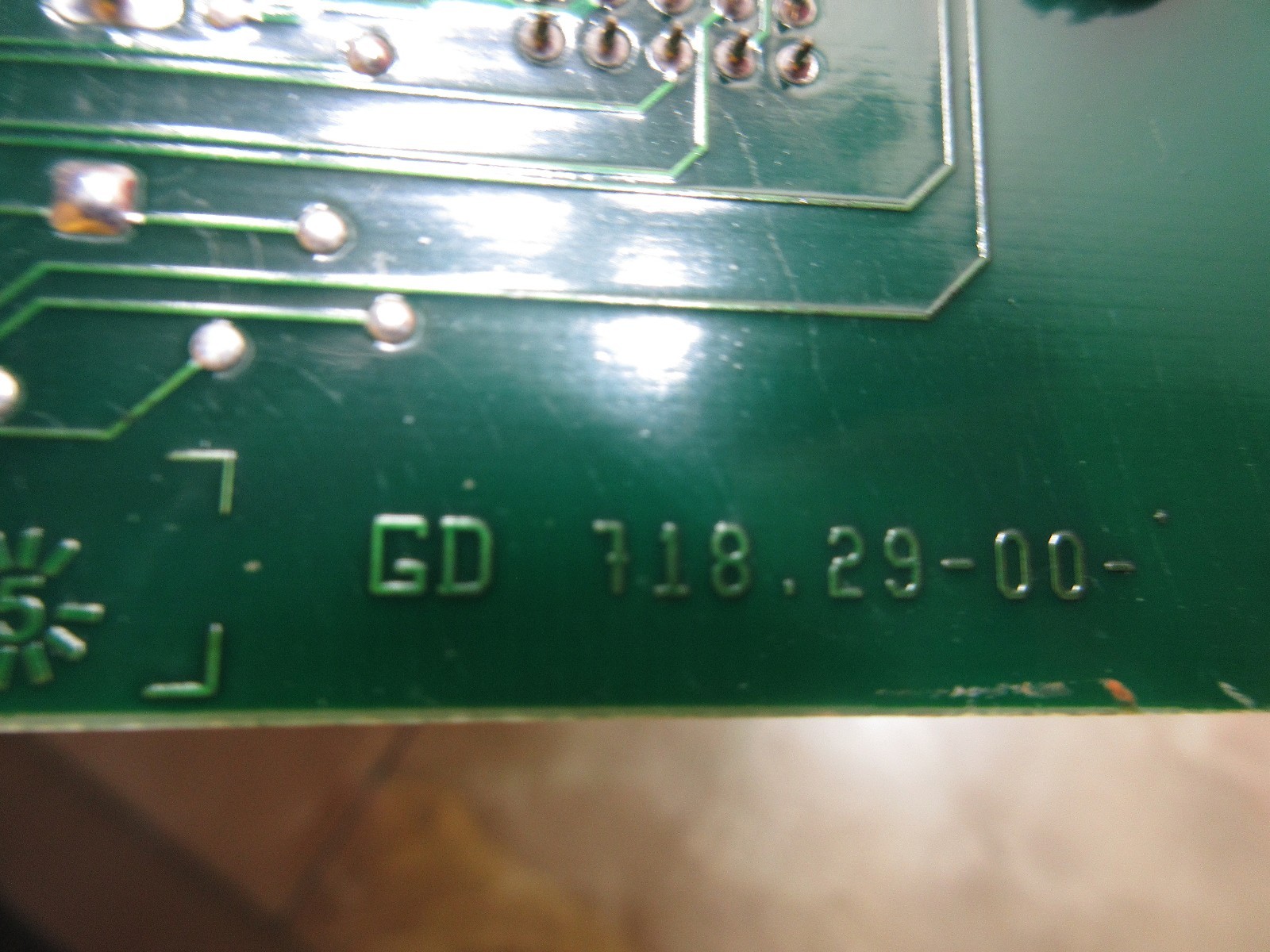 RELIANCE CIRCUIT BOARD UNIT GD 718.29-00- CNC 881 2182SM GD718.29-00-