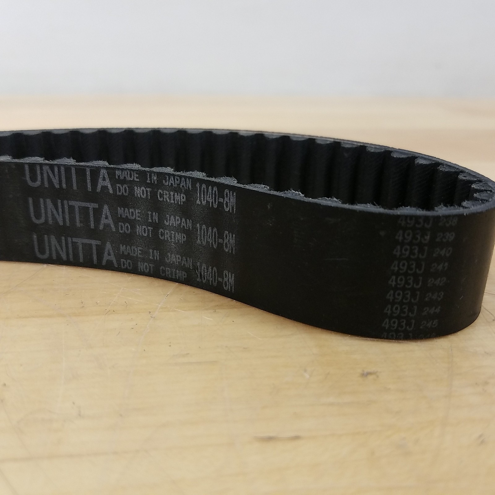 Unitta 1040-8M Timing Belt, 1040mm Diameter Nominal, 25mm Wide – NEW