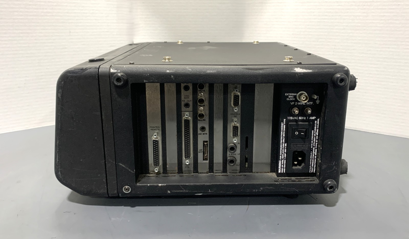 TTC T-BERD 224 T1 DS1 Transmission/Communication Analyzer 115VAC Power Tested