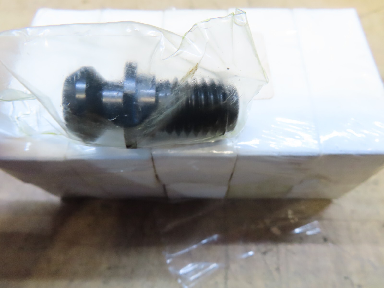 10pc Pull Studs CAT40-Coolant fits Mazak (@D16)