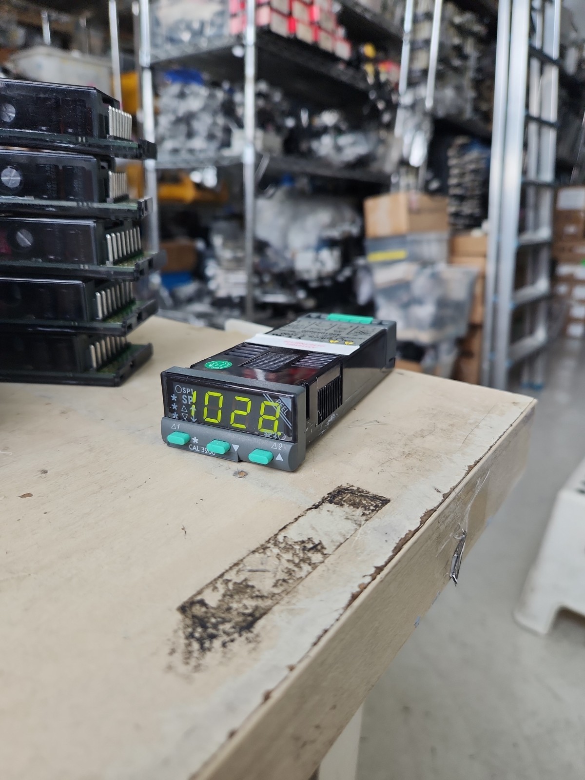 TESTED CAL Controls 3200 100-240v Digital Temperature Controller FAST SHIPPING