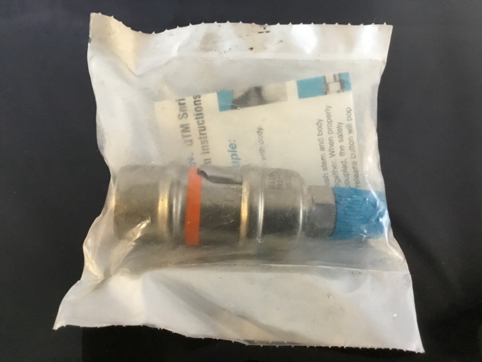 SWAGELOK SS Quick-Connect Body 1/4″ MNPT ORANGE KEY 7 SS-QTM2-B-4PMK2