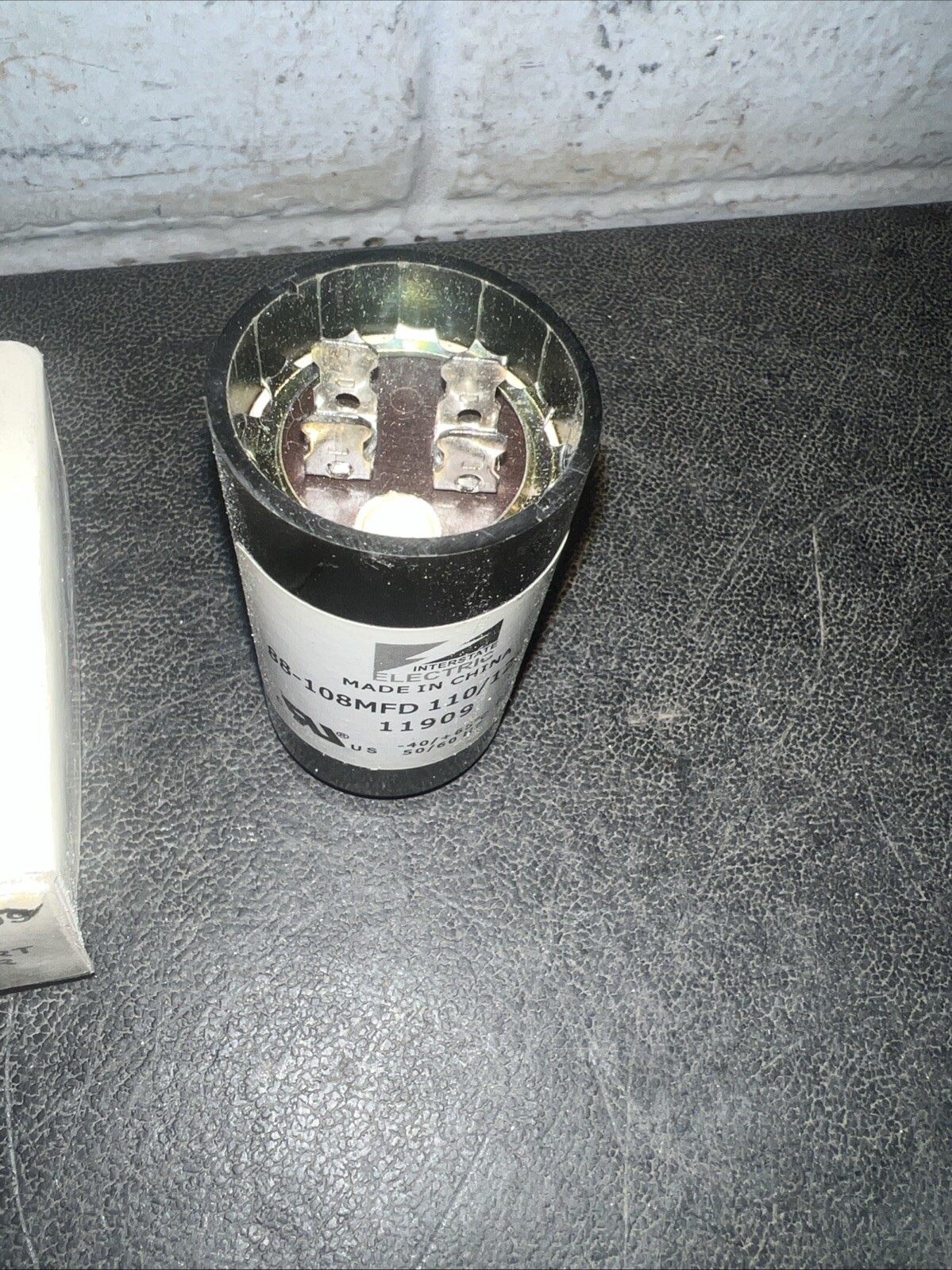 INTERSTATE 11909 MOTOR START CAPACITOR 88-108 MFD 110/125V