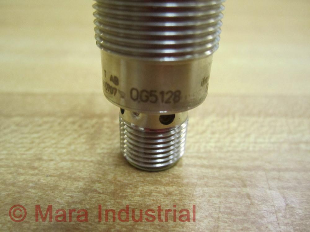IFM Efector OG5128 Sensor OGE-DPKG/US/90Â°