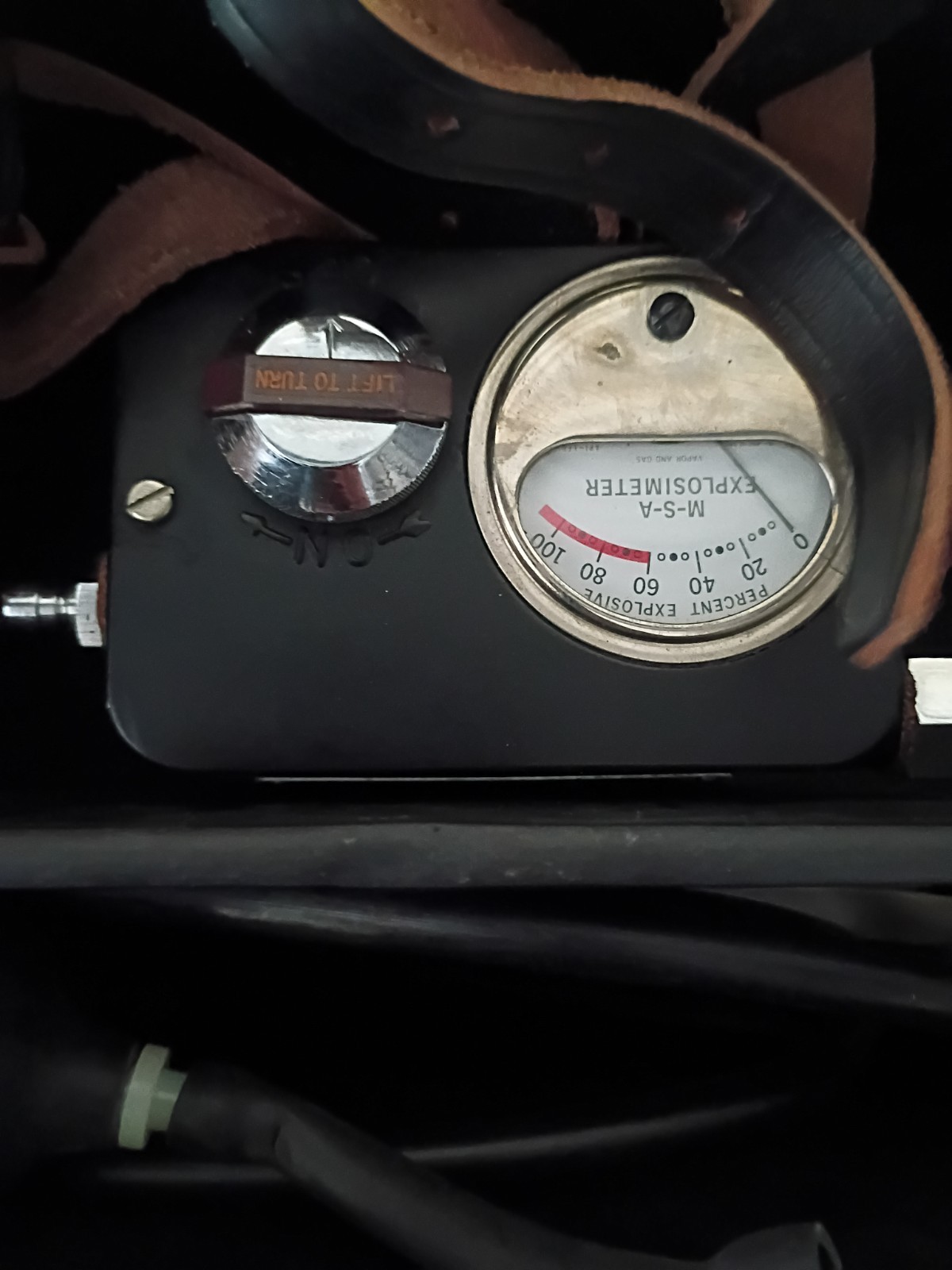 Rare MSA 89220 Explosimeter Combustible Gas Indicator Model 2A Vintage!