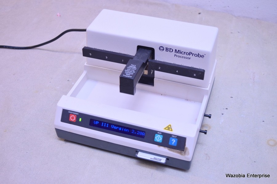 BECTON DICKINSON – 211877 – BD MICROPROBE PROCESSOR + AC ADAPTER AND DATA CARD
