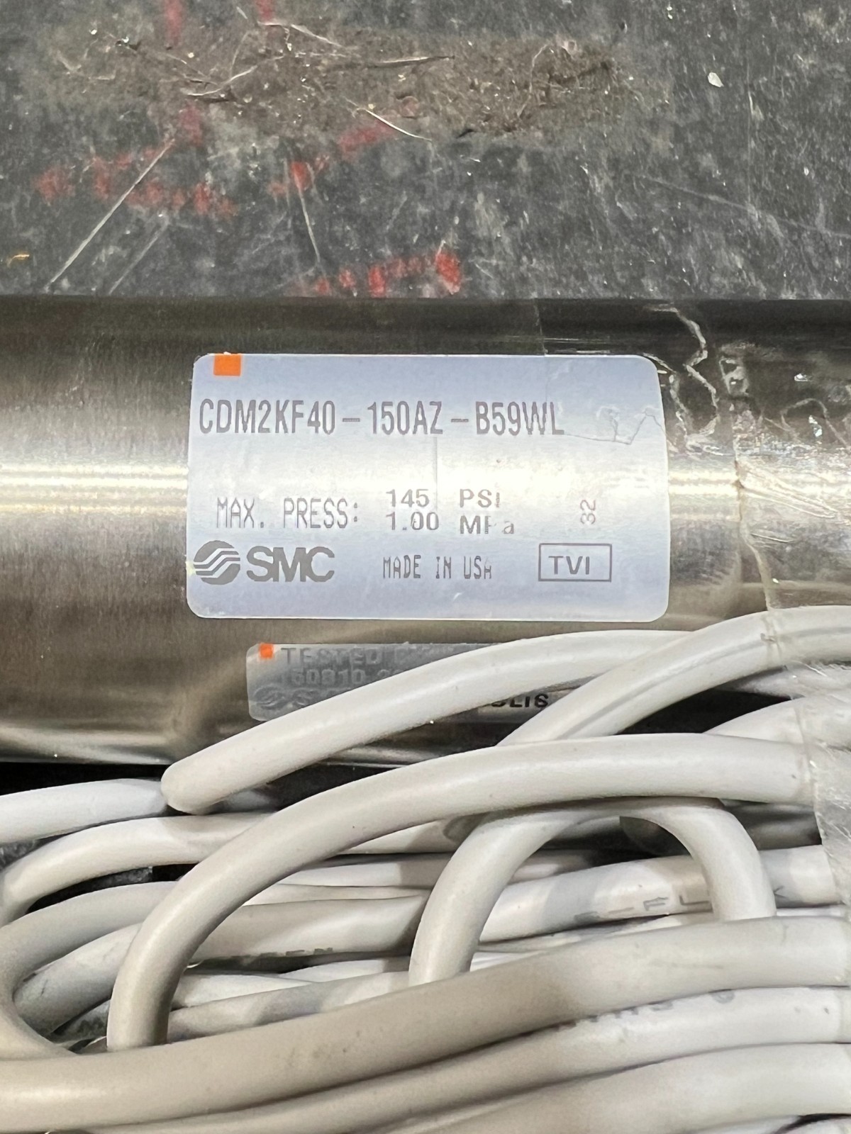 smc cdm2kf40-150az-b59wl nos no packaging
